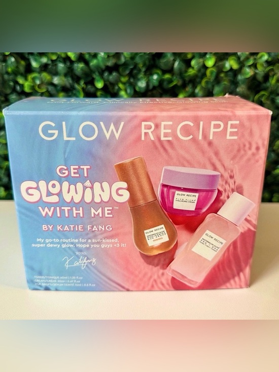 Glow Recipe Other - New Tik Tok Glow Recipe Get Glowing with Me by Katie Fang Set